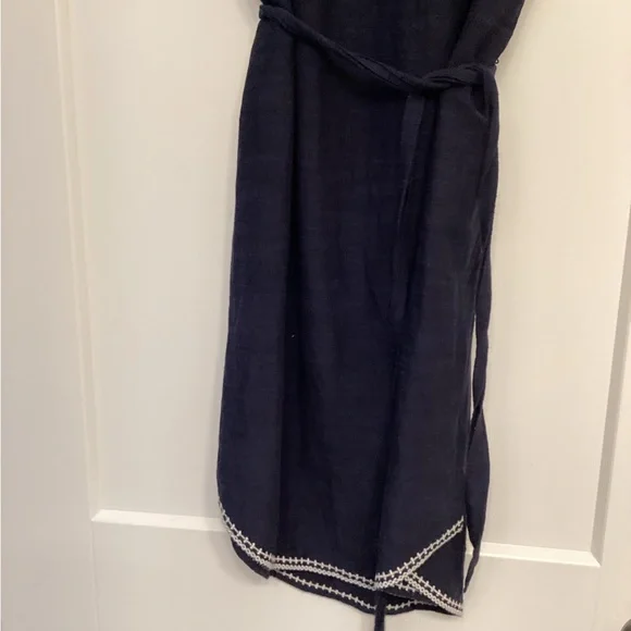 GAP Dress - Picture 3 of 5